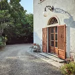 Augusto Villa Cortona