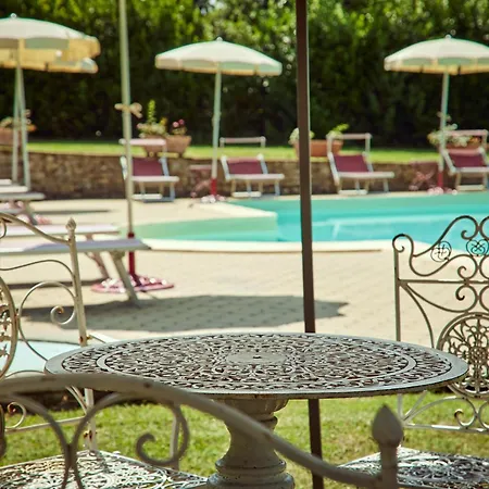 Augusto ヴィラ コルトーナ